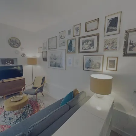 Snow White Apartment